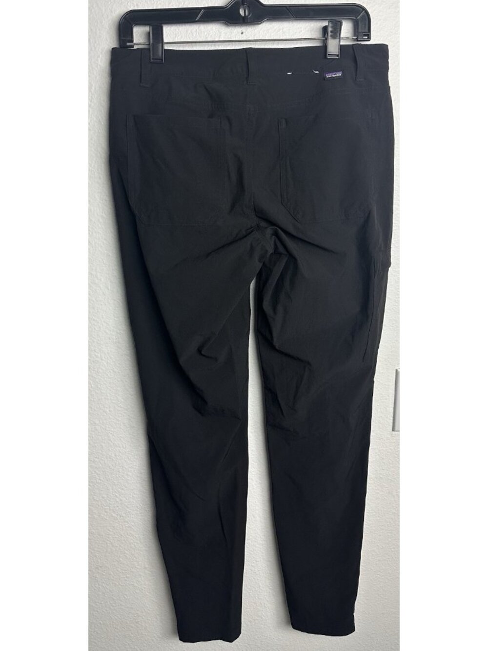 Patagonia Womens Size 6 Skyline Traveler Pants Black Hiking Ankle Zip STY55650 - Picture 16 of 16